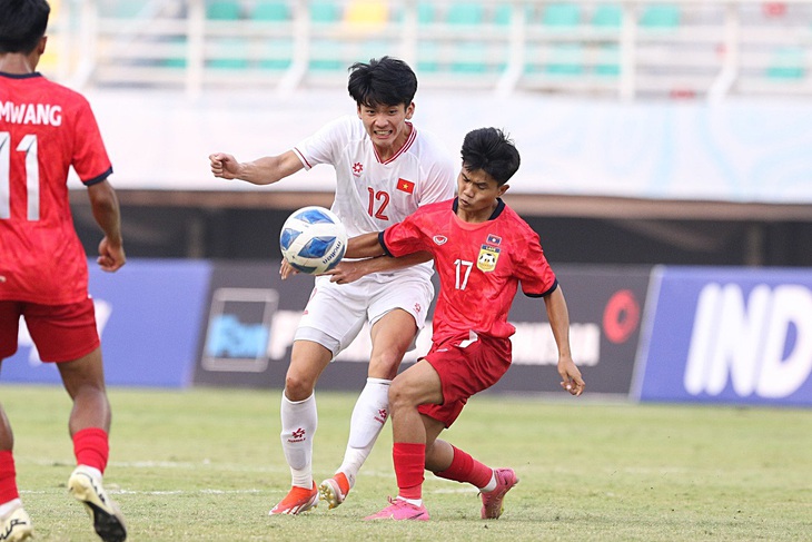 U19 Việt Nam giải tỏa áp lực sau khi thắng U19 Lào- Ảnh 1.