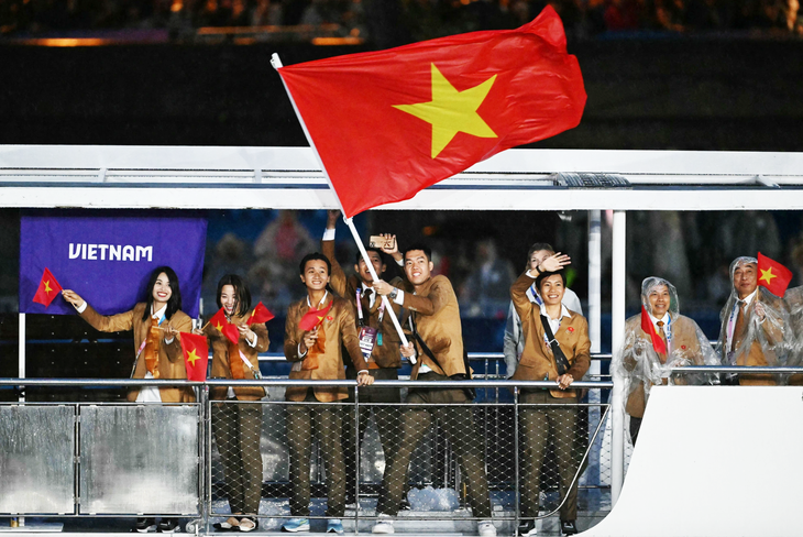 Những hình ảnh ấn tượng của lễ khai mạc Olympic 2024- Ảnh 12.