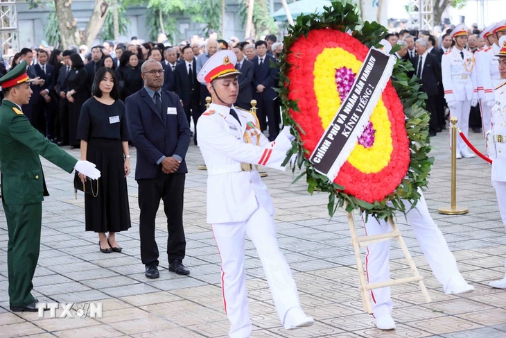 Bộ trưởng, Tổng chưởng lý Arnold Kiel Loughman - đoàn Cộng hòa Vanuatu - viếng Tổng Bí thư Nguyễn Phú Trọng ngày 25-7 - Ảnh: TTXVN