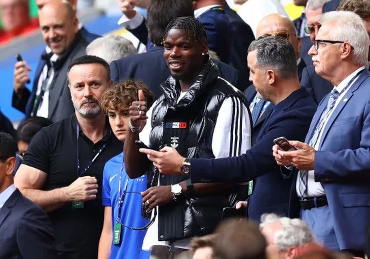 Lý do ‘sao lỡ vận’ Paul Pogba xuất hiện tại Euro 2024- Ảnh 1. Paul Pogba cổ vũ tuyển Pháp tại Euro 2024