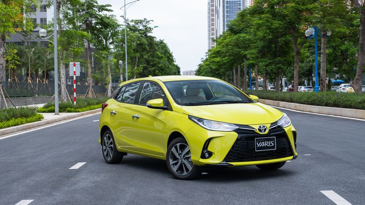 Toyota Yaris từng được biết đến là mẫu xe phổ biến với phái nữ bởi thiết kế tinh tế và khả năng thanh khoản cao. Tuy nhiên, hiện nay xe lại gặp khó khăn trong việc cạnh tranh với các mẫu cùng phân khúc giá - Ảnh: Toyota