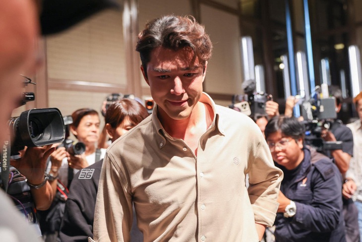 Nine Naphat và Baifern Pinchanok bị nghi 'vì mẹ anh bắt chia tay'- Ảnh 1. Nine Naphat và Baifern Pinchanok bị nghi 'vì mẹ anh bắt chia tay'- Ảnh 1.