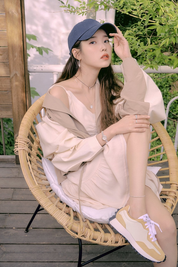 IU IU