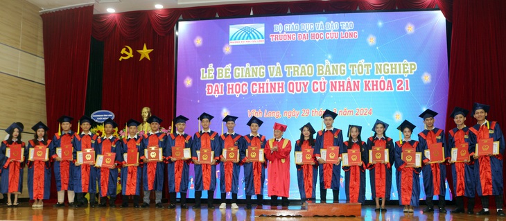 Trường đại học Cửu Long: Đặt tương lai sinh viên lên hàng đầu- Ảnh 1.