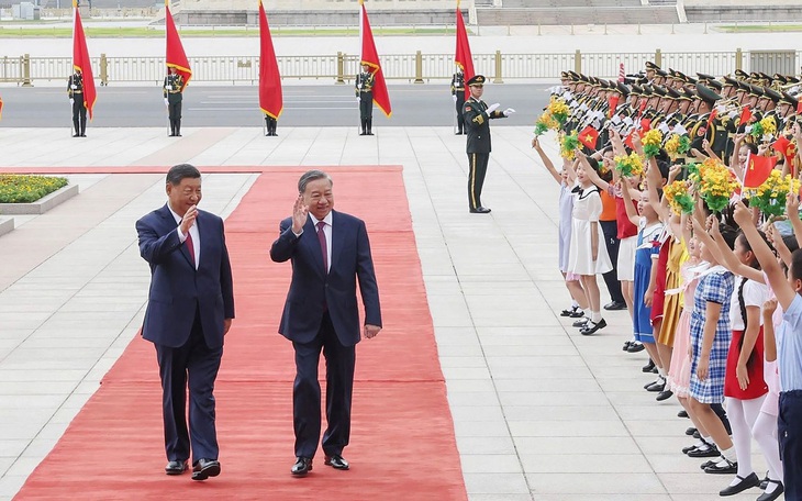 Phu nhân Ngô Phương Ly dự tiệc trà do phu nhân Bành Lệ Viên chủ trì - Ảnh 1.