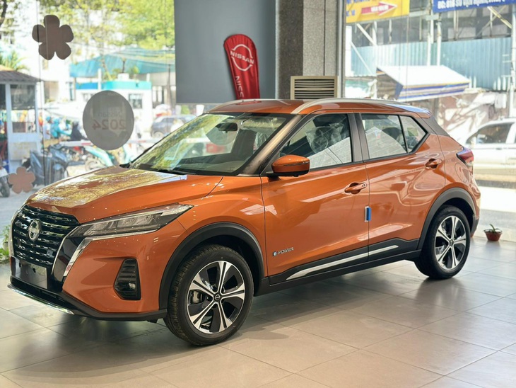 Tin tức giá xe: Nissan Kicks giảm 240 triệu tại đại lý, giá thực tế rẻ ngang Sonet- Ảnh 3.