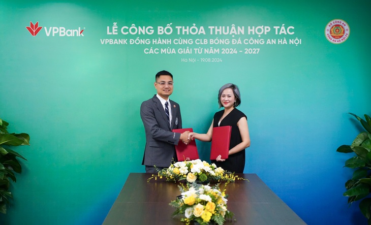 VPBank hợp tác cùng CLB Bóng đá CAHN phát triển bóng đá Việt Nam - Ảnh 1.