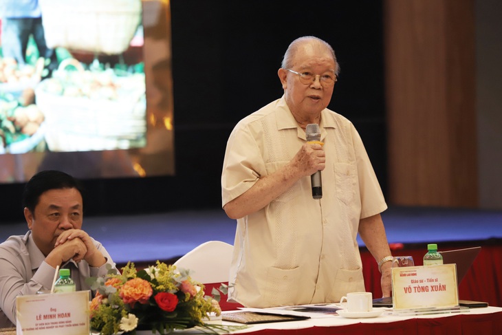 Bộ trưởng Lê Minh Hoan: ‘Hát về bài ca cây lúa, cũng hãy hát về một người thầy gắn bó với cây lúa’ - Ảnh 1.