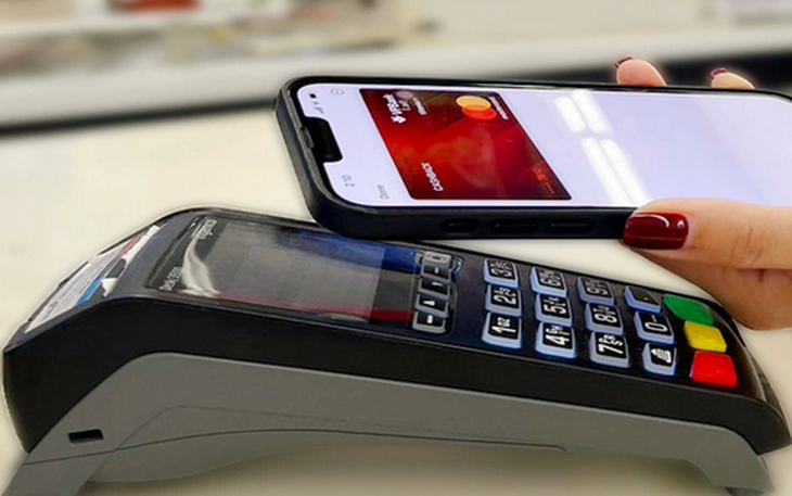 Công an xã hỗ trợ trả lại số tiền 100 triệu đồng chuyển nhầm tài khoản - Ảnh 2.