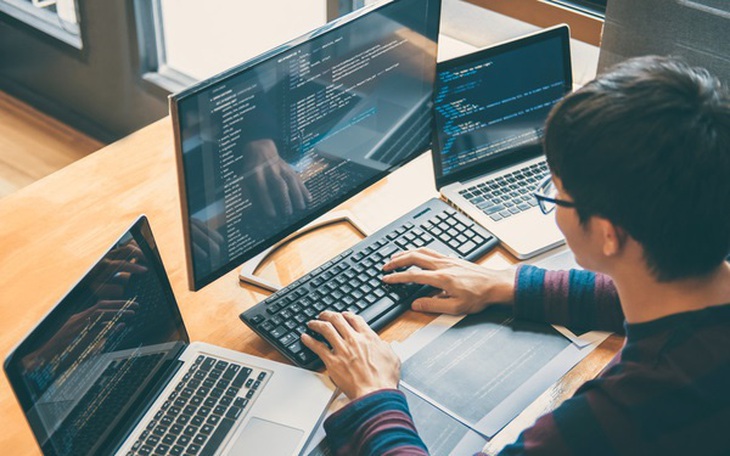 Thêm trường đại học mở ngành khoa học máy tính - Ảnh 2.