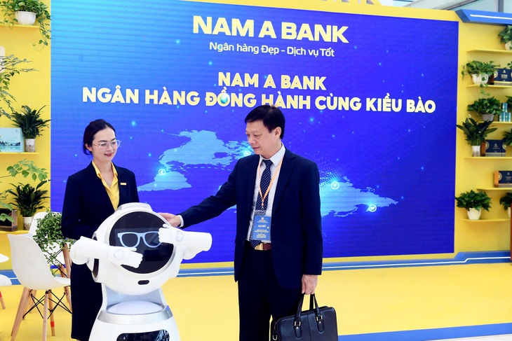 Nam A Bank – Ngân hàng đồng hành cùng kiều bào - Ảnh 4.