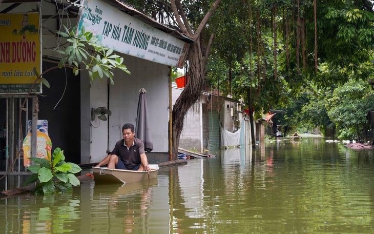 Bao giờ rốn lũ Hà Nội hết ngập - Kỳ 2: 'Lũ rừng ngang' đổ nước về Hà Nội - Ảnh 3.