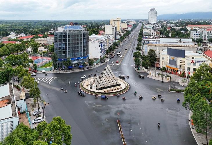 Tây Ninh 2024 nhiều 'khởi sắc', phấn đấu trở thành nơi đáng sống - Ảnh 1.