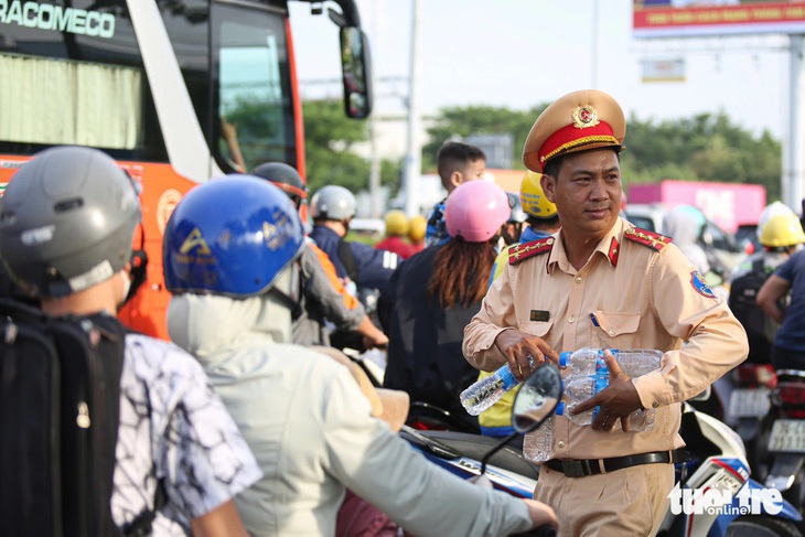 Thủ tướng: Tấn công, trấn áp các loại tội phạm để nhân dân nghỉ Lễ Quốc khánh an toàn - Ảnh 1.