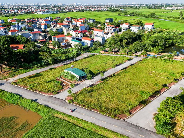 Chống đầu cơ, 'thổi giá' đất: Tưởng dễ mà khó - Ảnh 2.