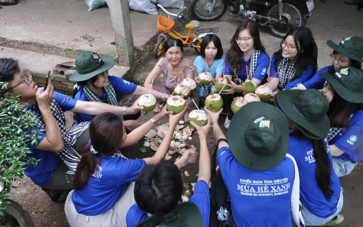 Sinh viên xây dựng mối quan hệ chất lượng: dễ hay khó?  - Ảnh 4.