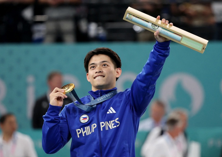 Carlos Yulo sẽ được thưởng lớn khi trở về Philippines cùng chiếc huy chương vàng Olympic 2024