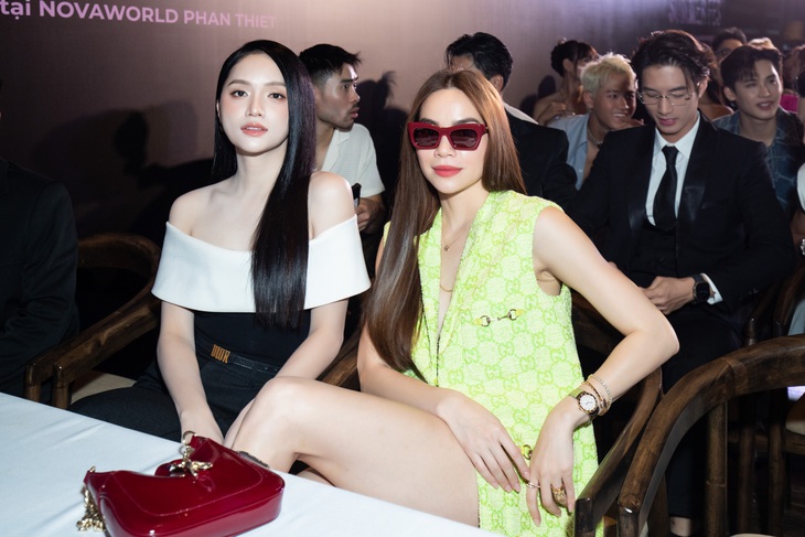 Hoa hậu Hương Giang bày tỏ sự biết ơn với Hồ Ngọc Hà khi nữ ca sĩ nhận lời tham gia lễ hội âm nhạc mà cô và công ty của mình là đơn vị đồng hành. Hương Giang tiết lộ mối quan hệ đặc biệt với Hồ Ngọc Hà- Ảnh 1.