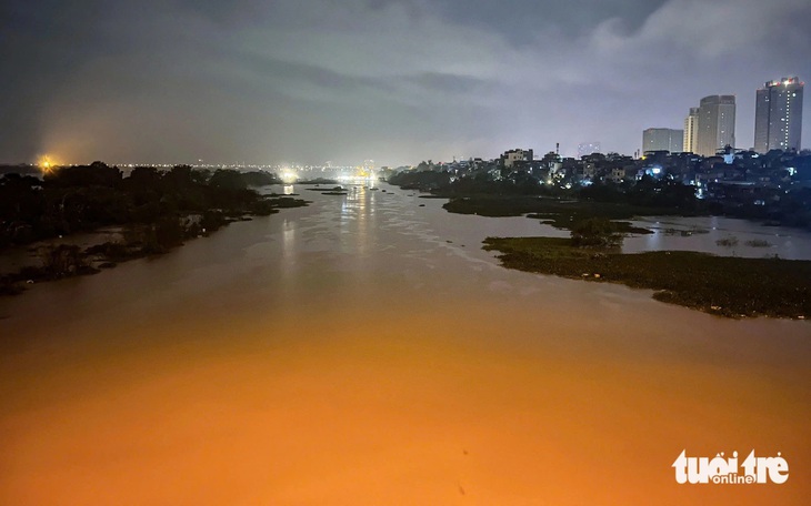 Chủ tịch Hà Nội: Đường ở thủ đô mà cứ 'bé tẹo', trong khi các tỉnh đường rộng 60m - Ảnh 3.