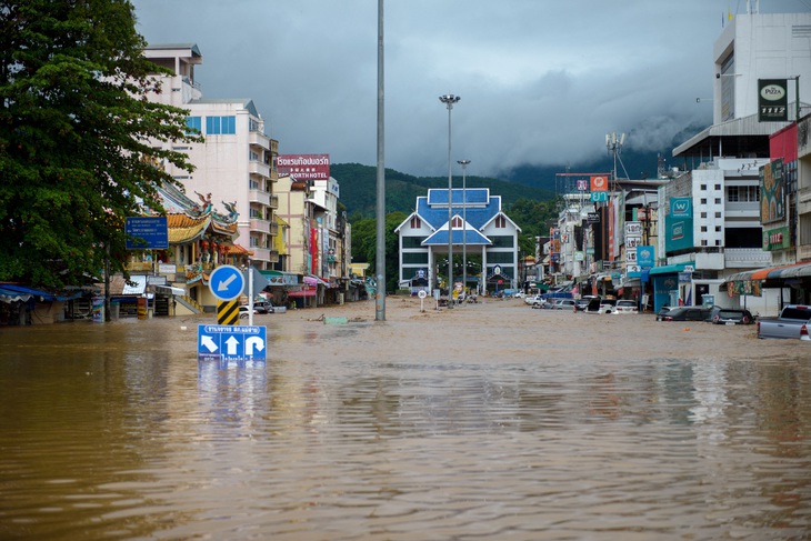 Hình ảnh lũ lụt kinh hoàng ở Lào, Thái Lan, Myanmar sau bão Yagi - Ảnh 5.