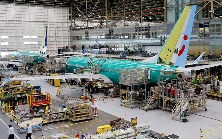 96% công nhân nhà máy Boeing ở Bờ Tây đình công - Ảnh 2.