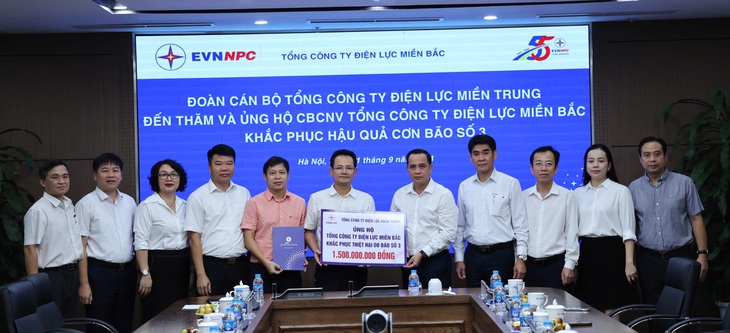 11.700 người lao động của EVNCPC góp 4,7 tỷ đồng ủng hộ đồng bào bão lũ - Ảnh 4.