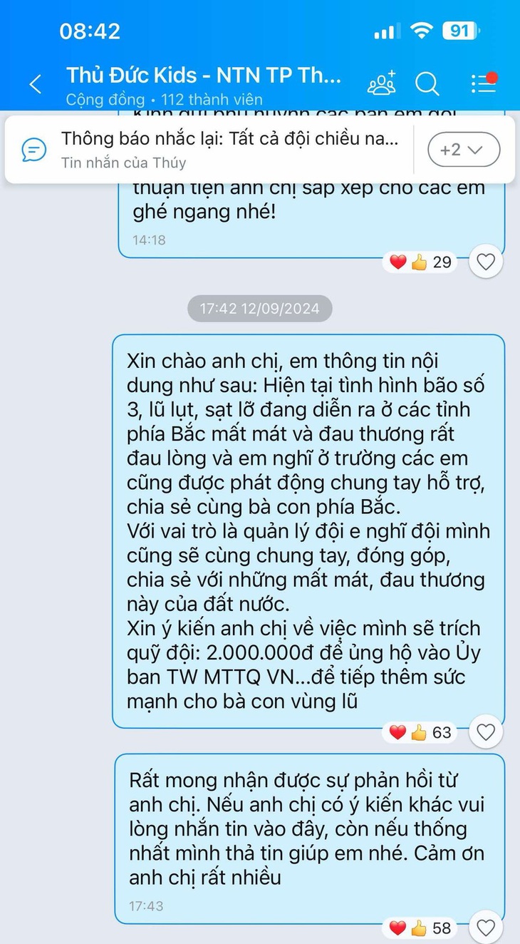 Học sinh diễn văn nghệ, nhặt vỏ lon, bán bánh sandwich… góp tiền ủng hộ đồng bào vùng lũ - Ảnh 1.