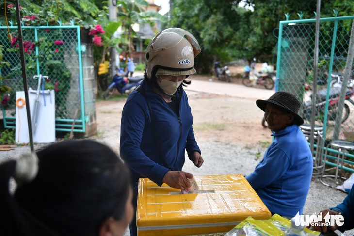 Đi họp phụ huynh cho con rồi bị tai nạn, 2 vợ chồng trẻ ra đi mãi mãi - Ảnh 4.