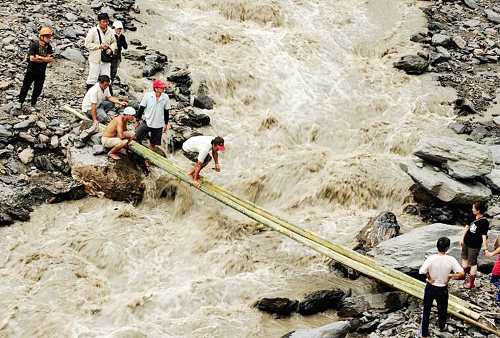 Siêu bão và những công cuộc tái thiết gian nan - Kỳ 3: Bài học đau thương từ cơn bão Morakot - Ảnh 3.