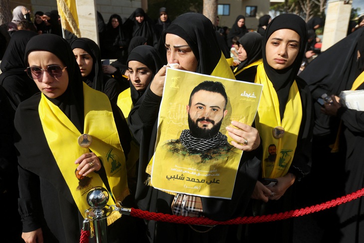 Thủ lĩnh Hezbollah vừa bị Israel tiêu diệt: Người thương nhiều, kẻ ghét không ít - Ảnh 3.