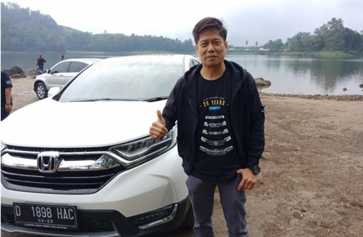 Gương chiếu hậu Honda CR-V hybrid 'tan chảy' bất thường, hãng tuyên bố sẽ điều tra - Ảnh 1.