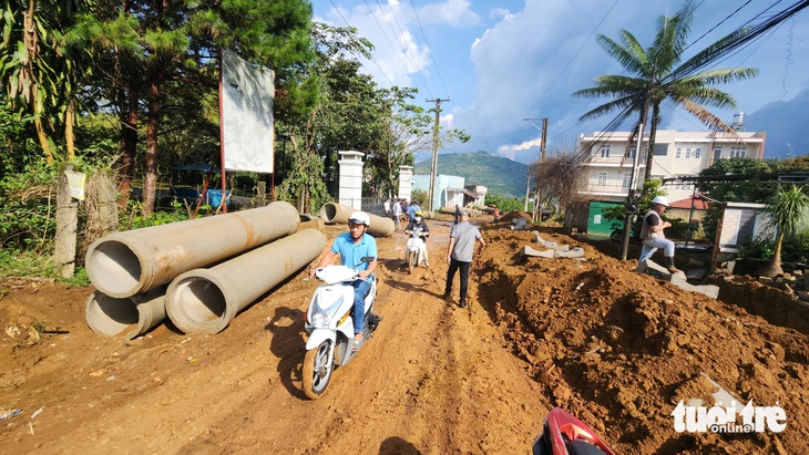 Một thôn ở Lâm Đồng bị 'bó cứng' vì vướng 4 quy hoạch - Ảnh 3.