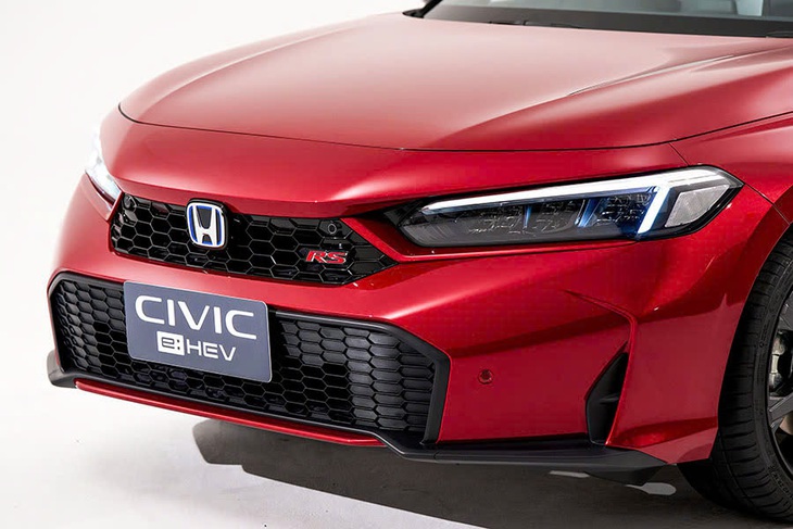 Honda Civic 2024 sắp về Việt Nam chốt giá quy đổi từ 756 triệu đồng: Có động cơ hybrid và gói ADAS - Ảnh 3.