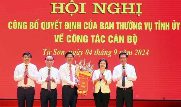 Bắc Ninh điều động, bổ nhiệm nhiều lãnh đạo chủ chốt - Ảnh 1.