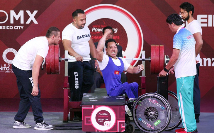 Lê Văn Công giành HCĐ Paralympic 2024 - Ảnh 2.