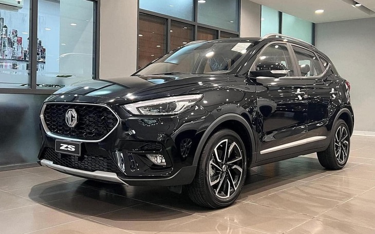 MG ES5 thay thế ZS EV, có thể về Việt Nam sánh đôi ZS chạy động cơ - Ảnh 1.