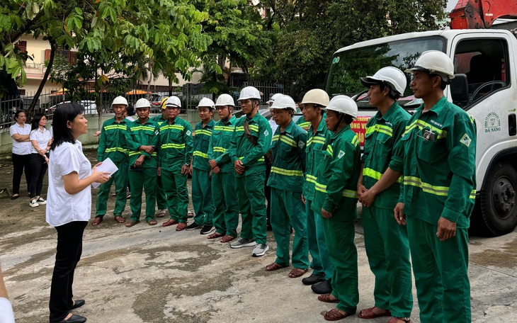 Đà Nẵng tiếp tục chi viện ở Hà Nội, phát động quyên góp 1 ngày lương - Ảnh 1.