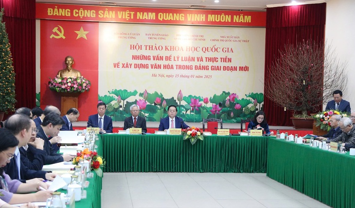 Cán bộ, đảng viên vi phạm kỷ luật, tham nhũng, không nêu gương thì 'không thể nói gì được' - Ảnh 1.