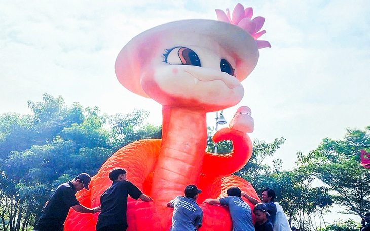 'Bé Na' Quảng Ngãi lộ diện, dân mạng bảo ít gì cũng á hậu linh vật Tết năm nay - Ảnh 7.