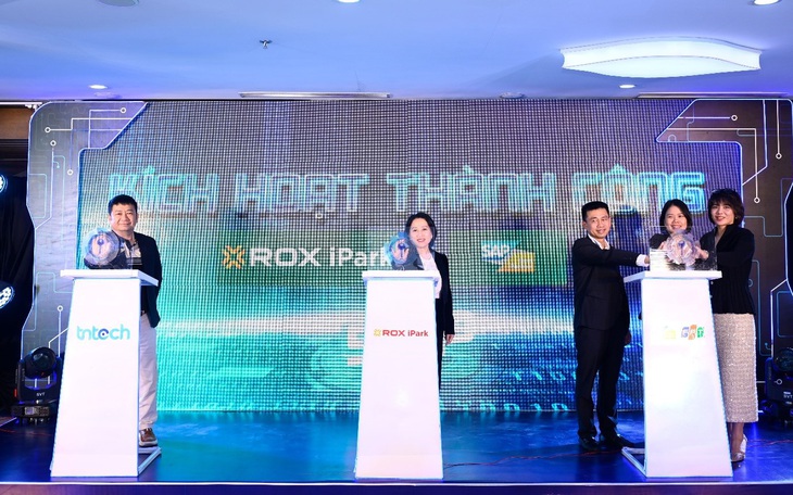 ROX Group mang tới những kiệt tác âm nhạc cổ điển và lãng mạn - Ảnh 4.