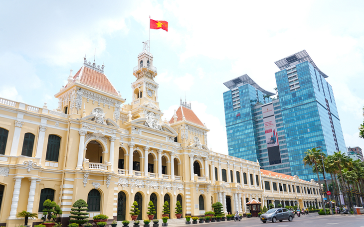 Ông Trương Minh Huy Vũ làm trưởng ban biên tập đề án tăng trưởng kinh tế '2 con số' của TP.HCM - Ảnh 2.