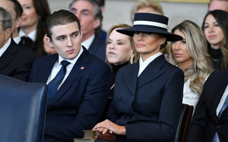 Chủ tịch sinh viên Cộng hòa phải từ chức vì lỡ nói cậu út Barron Trump 'lập dị' - Ảnh 2.