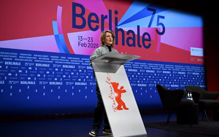 'Yellow Letters' giành Gấu Vàng tại Liên hoan phim Berlin giữa tranh cãi về Gaza - Ảnh 7.