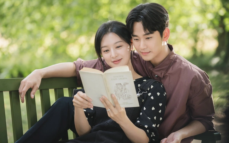 Netizen rần rần tính tiền đền hợp đồng dùm Kim Soo Hyun - Ảnh 4.