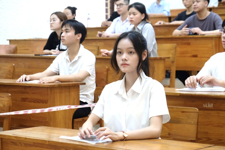 Đại học Kinh tế quốc dân công bố đề án tuyển sinh đại học, xét tuyển 4 tổ hợp - Ảnh 1.