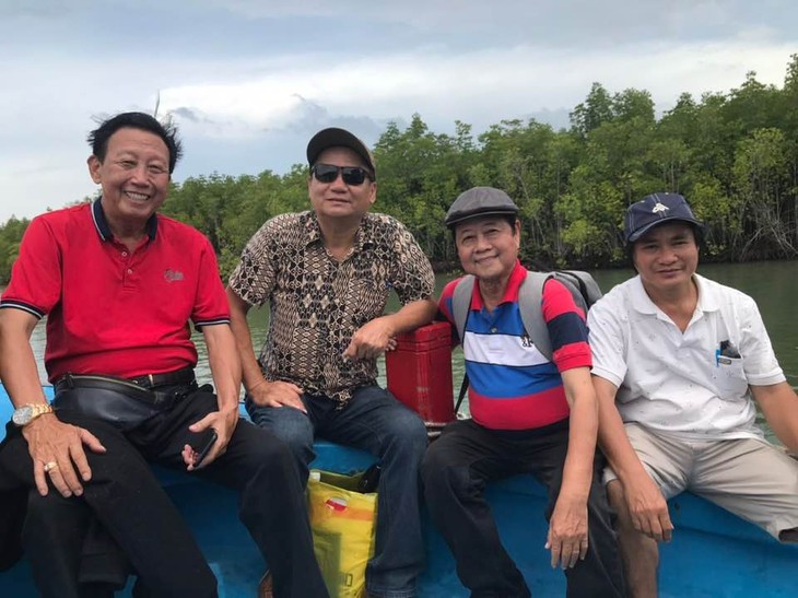 Tiếc thương nhạc sĩ Thế Hiển: Nhánh lan rừng sẽ luôn nở thật lung linh anh ơi! - Ảnh 14.