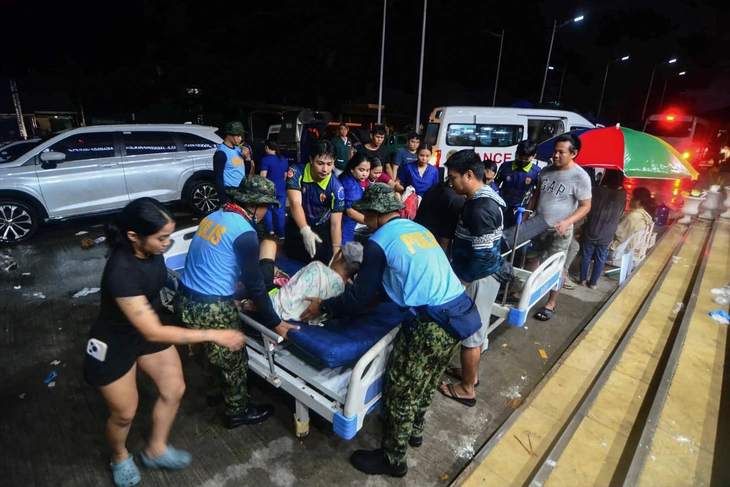 Động đất 6,9 độ ở Philippines: Hơn 170 người thương vong, 379 dư chấn - Ảnh 2.