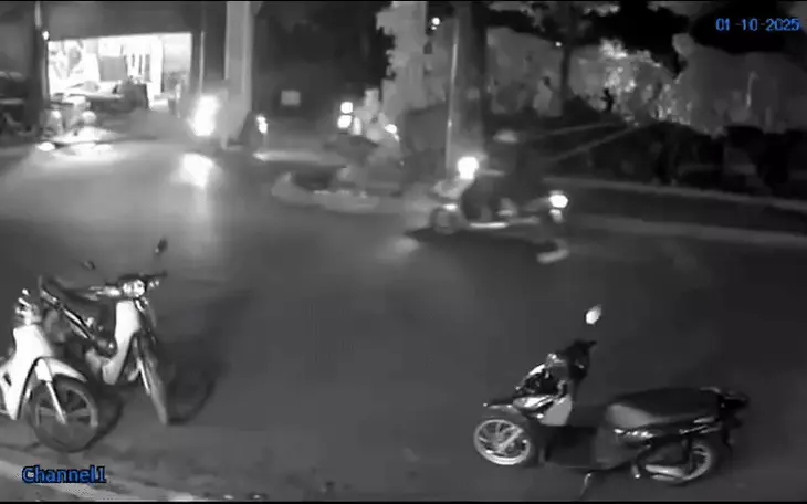 Phường “cửa ngõ” của TP.HCM thiệt hại lớn do mưa lớn - Ảnh 3.