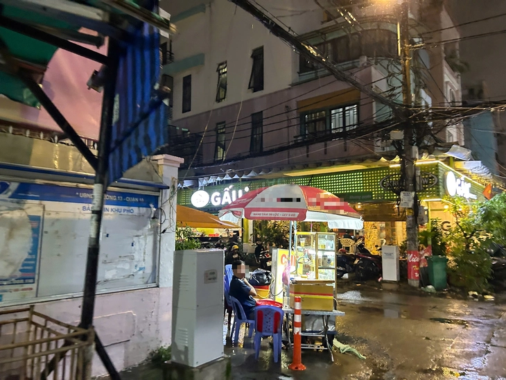 Quảng cáo cờ bạc trá hình len lỏi khắp nơi - Ảnh 4.