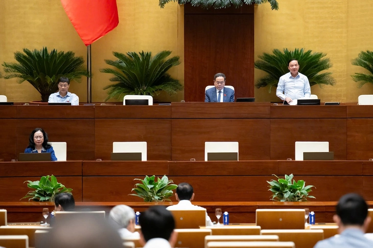 Viên chức 'chân trong, chân ngoài': Nếu không kiểm soát chặt chẽ dễ xung đột lợi ích - Ảnh 2.